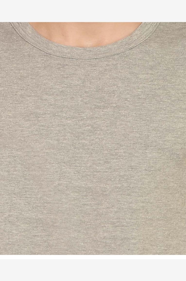 Details Of Collar Of Grey Collar Vests