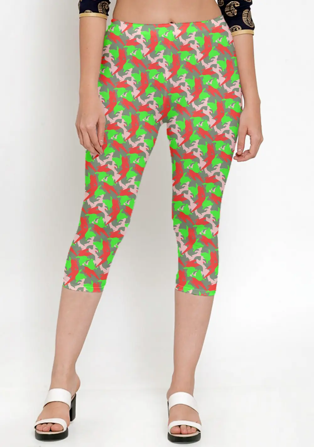 Vibrant Color Camouflage Green Women Capri Leggings Pant