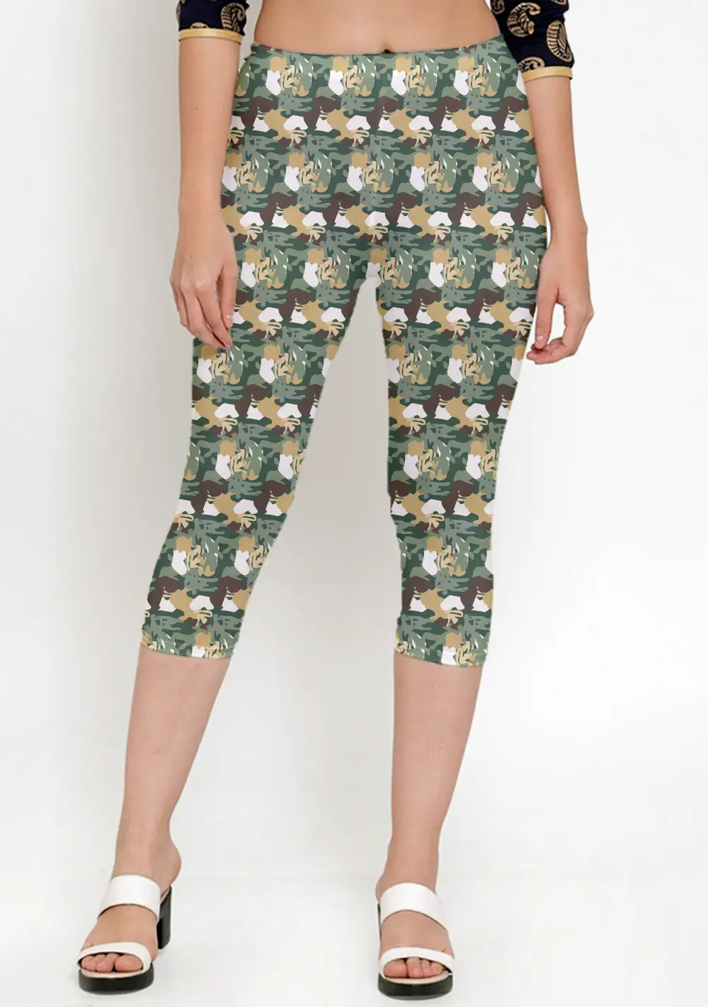 Camouflage Printed Women Capri Leggings Pant