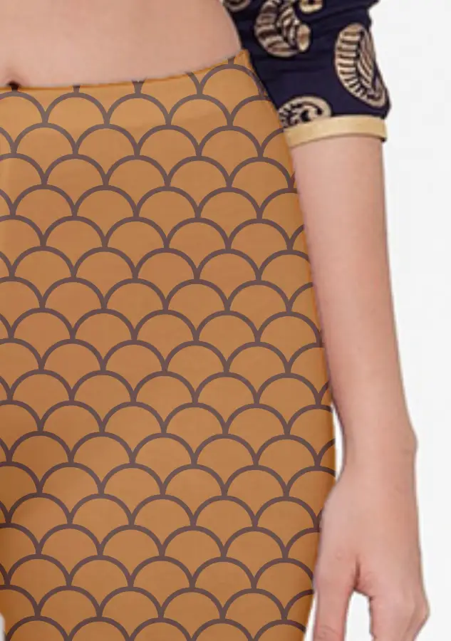 Shells Prints Brown Women Capri Leggings Pant - Image 2