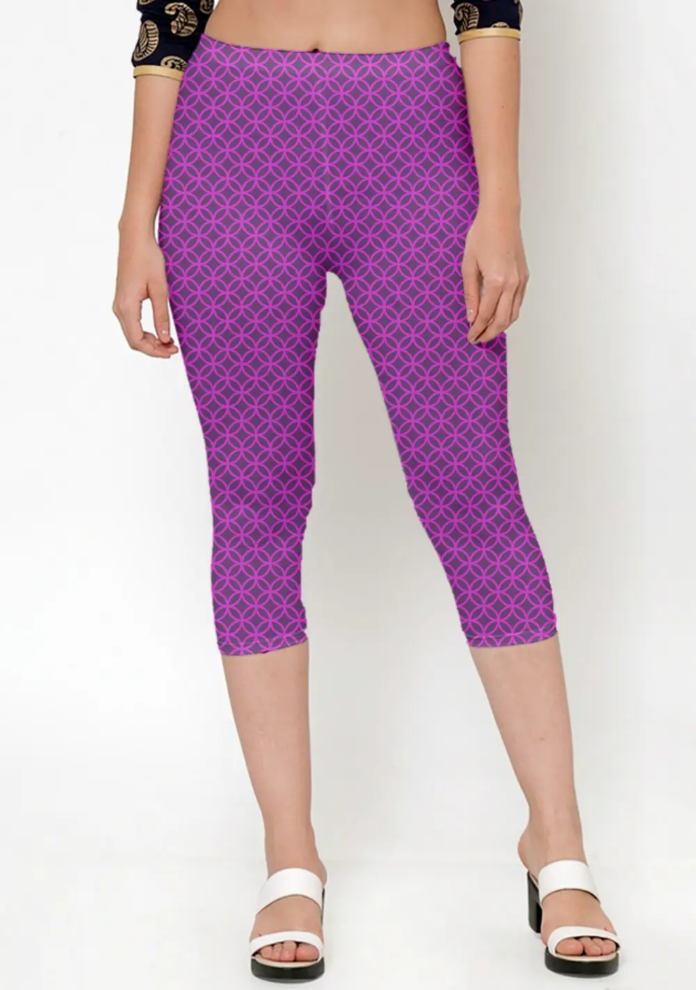 Jali Print Purple Women Capri Leggings Pant