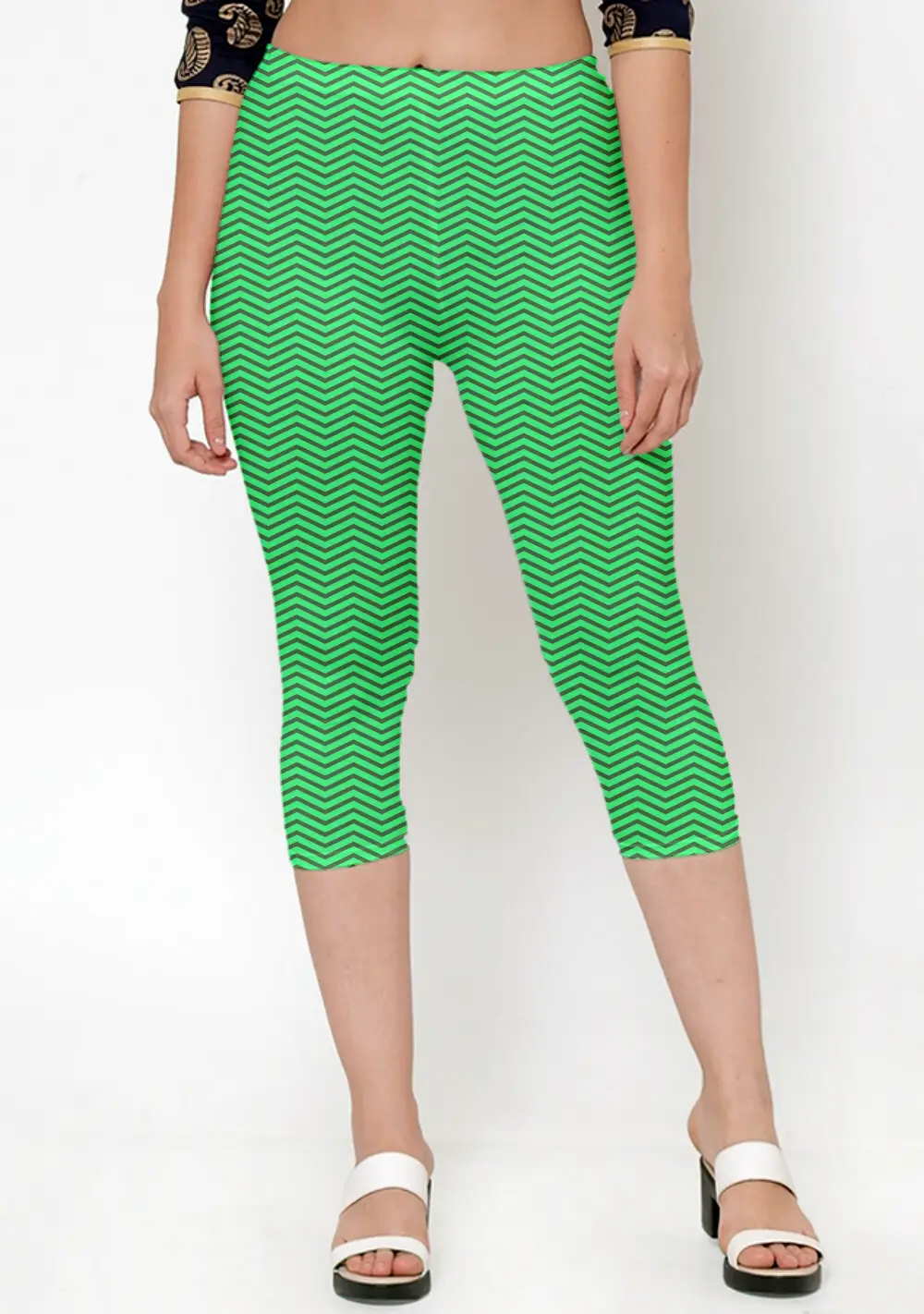 Zigzag Print Green Women Capri Leggings Pant