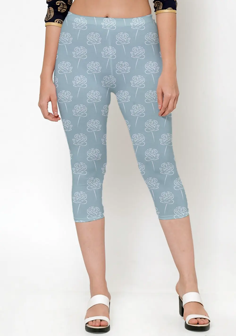 Roses Teal Women Capri Leggings Pant