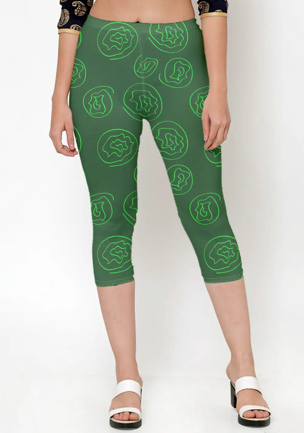 Floral Green Printed Casual Women Capri Leggings Pant - Image 3