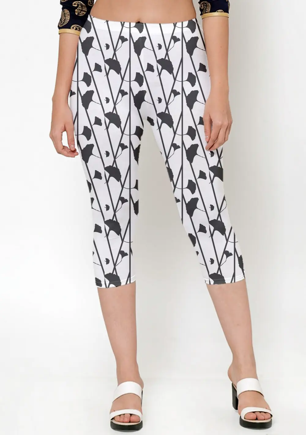 White Black Floral Print Women Capri Leggings Pant - Image 2