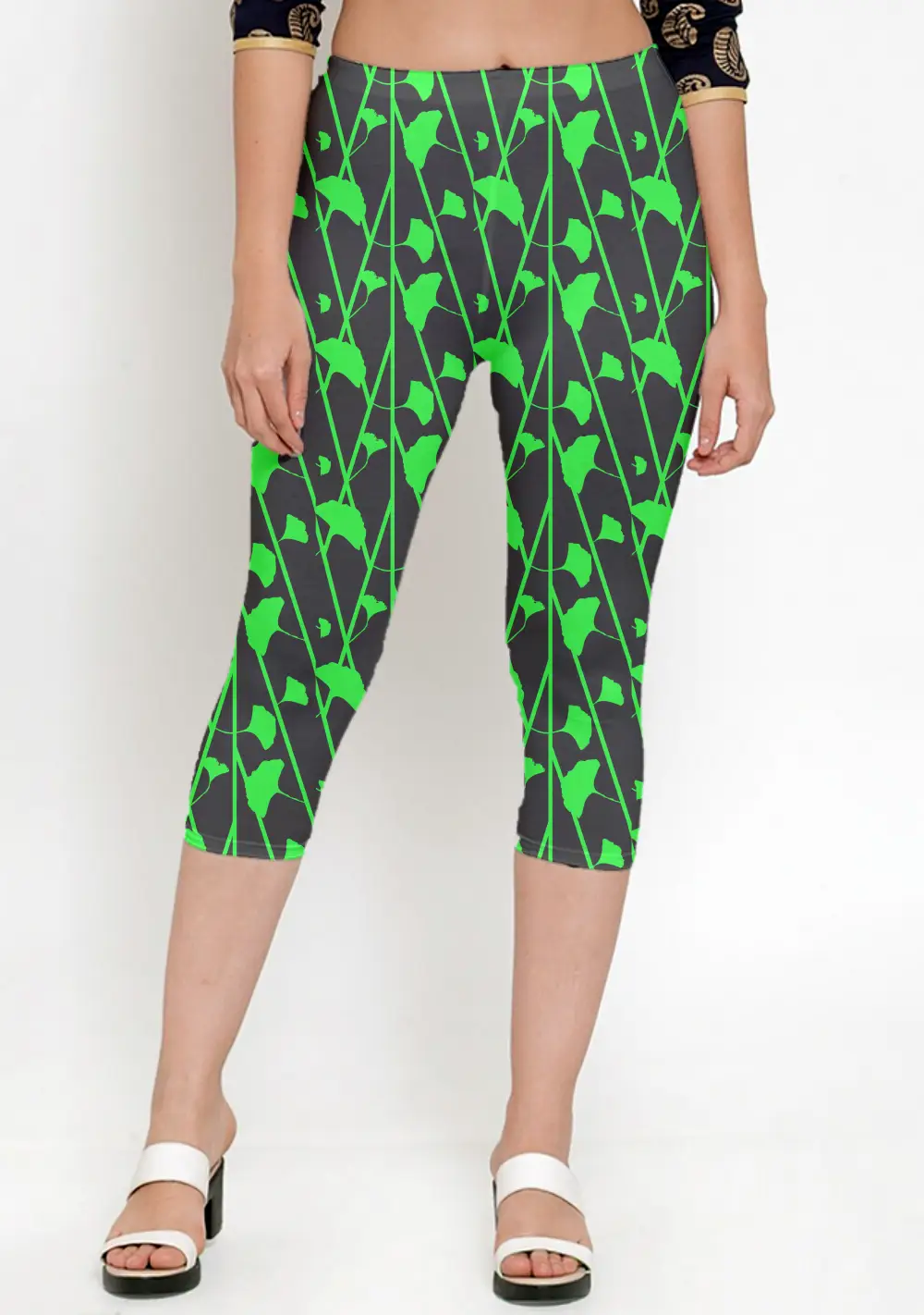 Black Green Floral Printed Women Capri Leggings Pant