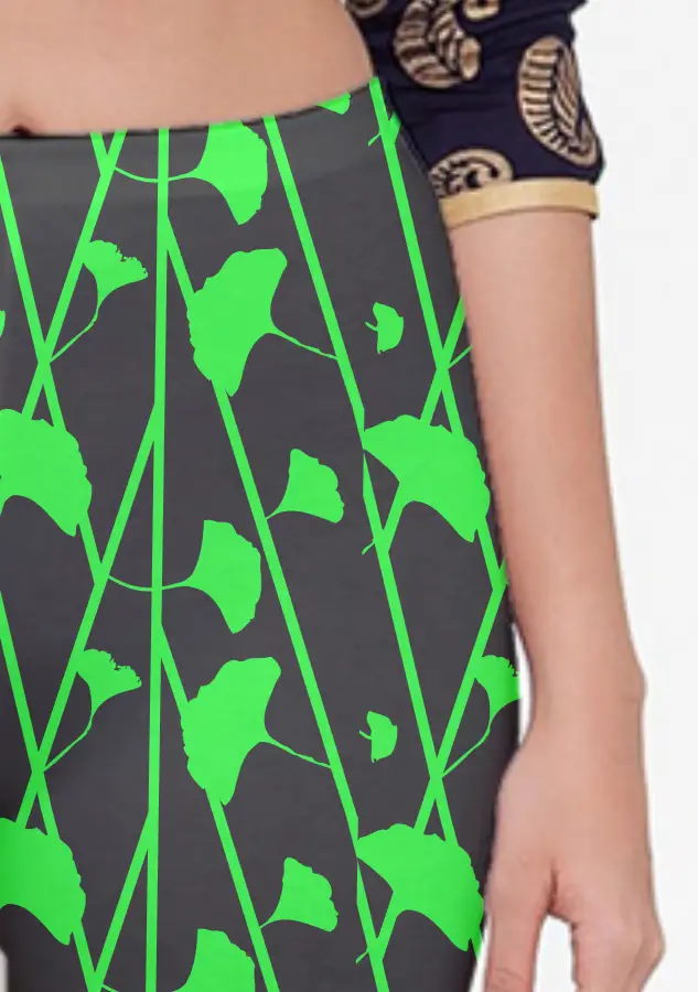 Black Green Floral Printed Women Capri Leggings Pant - Image 2