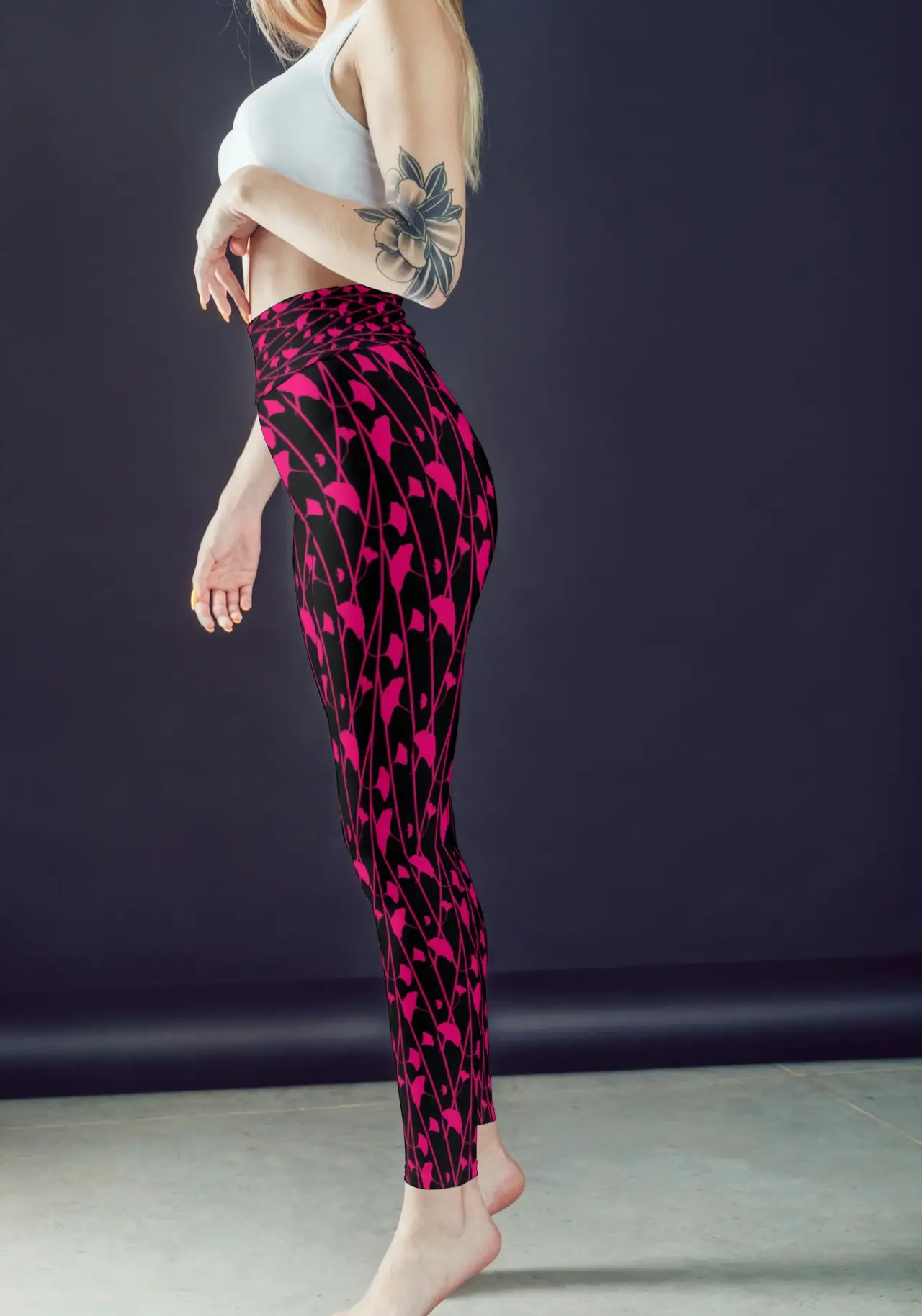 Black Pink Floral Print Women Sports Tights And Bra Set - Image 3