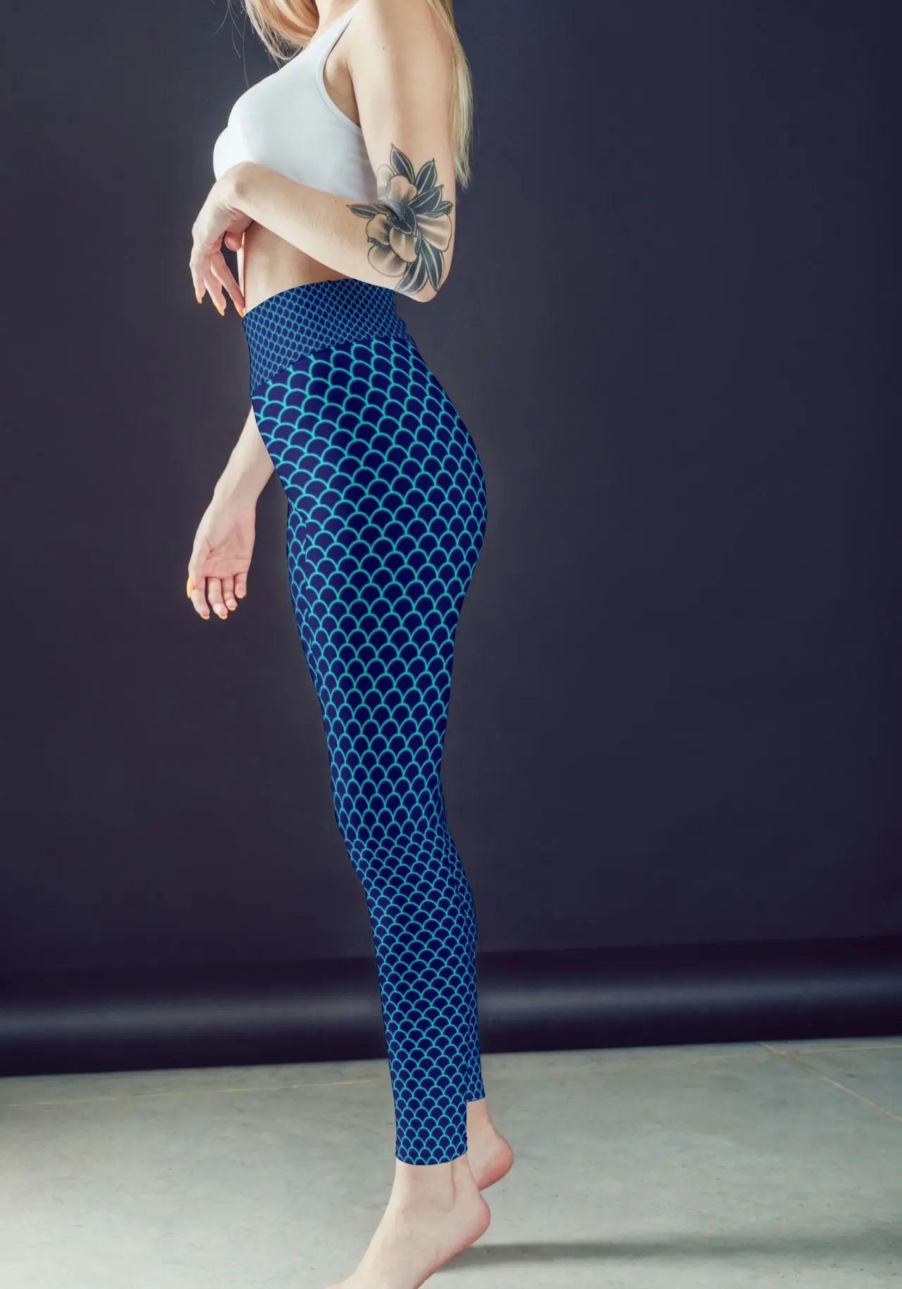 Casual Navy Blue Women Sports Tights And Bra Set - Image 2