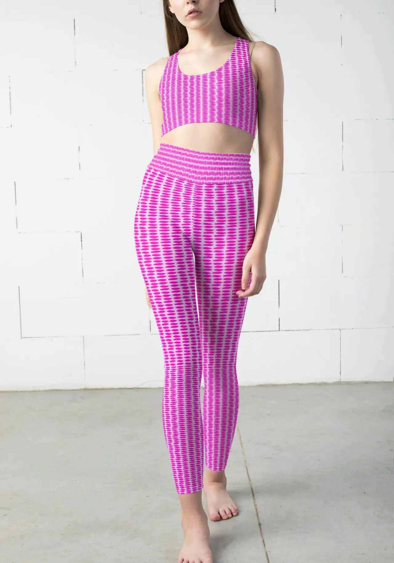 Pebbles Print Pink Women Sports Tights And Bra Set