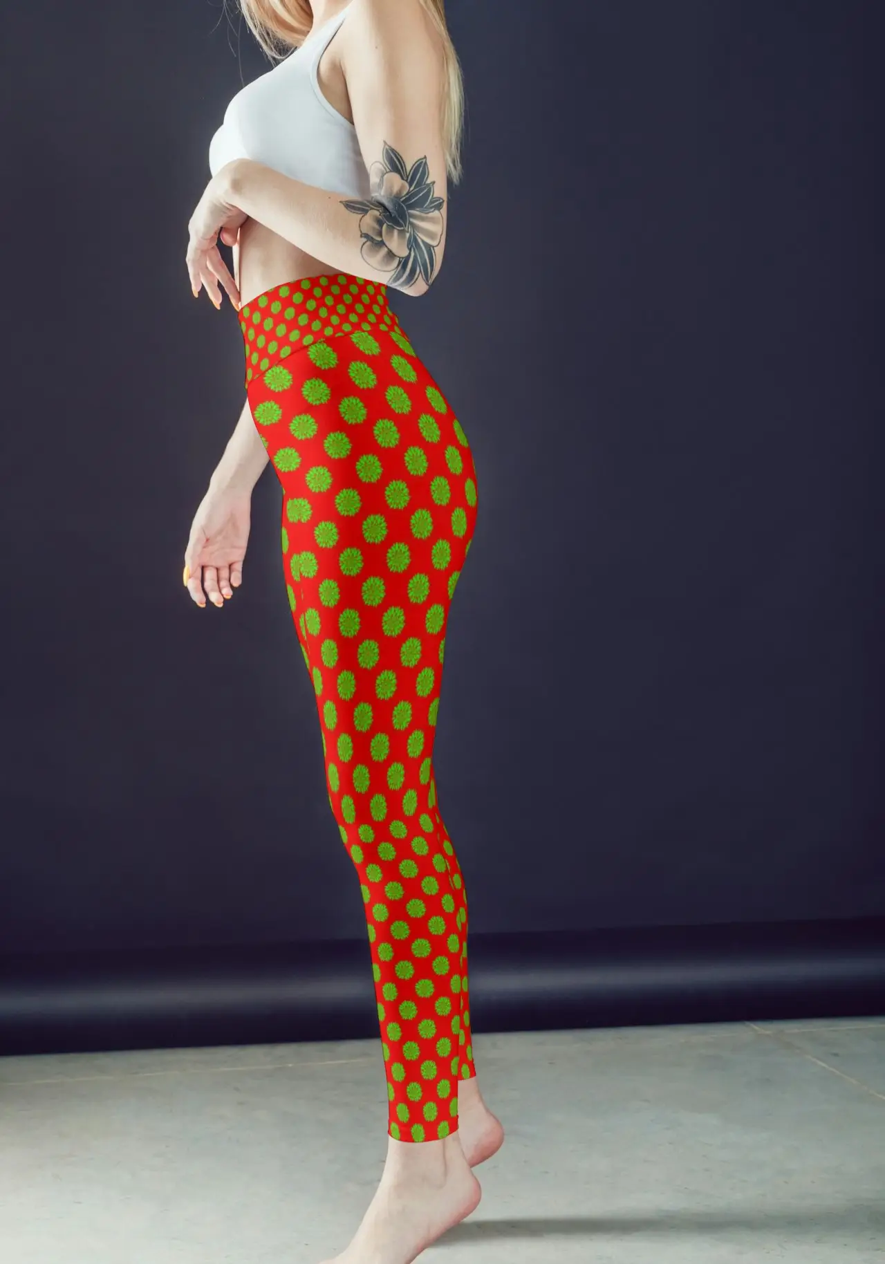 Flower Print Red Women Sports Tights And Bra Set - Image 2