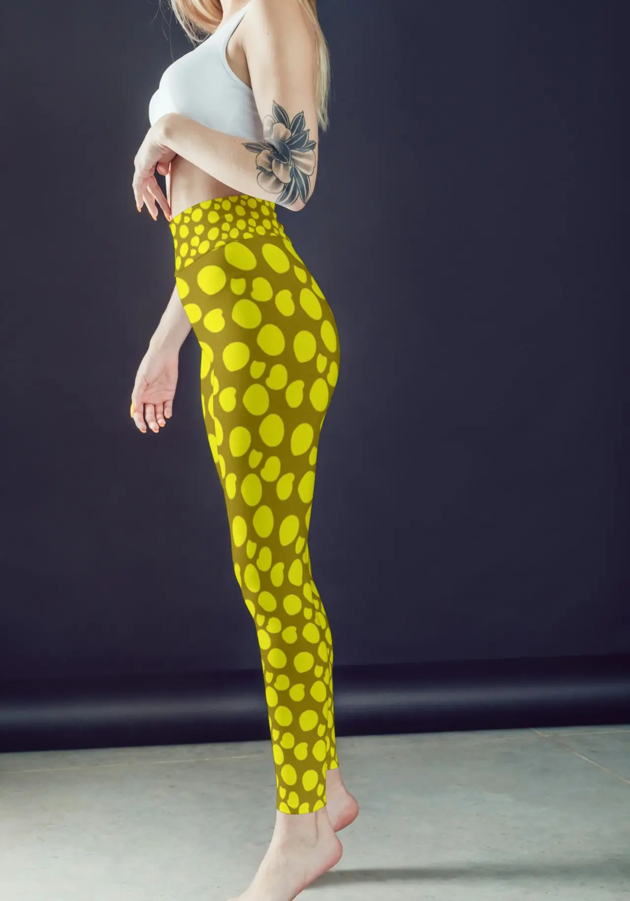 Polka Dots Yellow Women Sports Tights And Bra Set - Image 2
