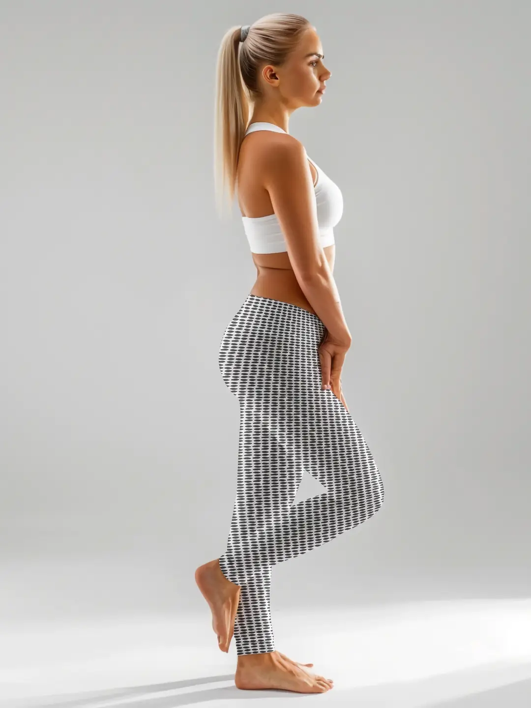 Pebbles Print White Women Leggings - Image 4