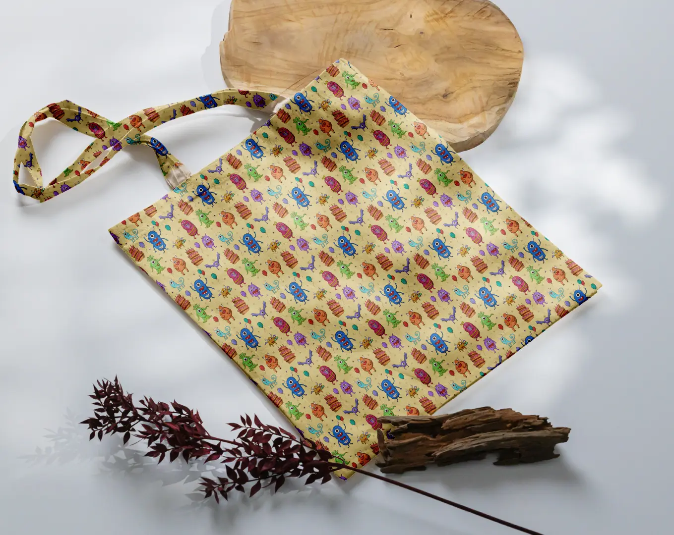 Alien Party Printed Yellow Canvas Fabric Tote Bag