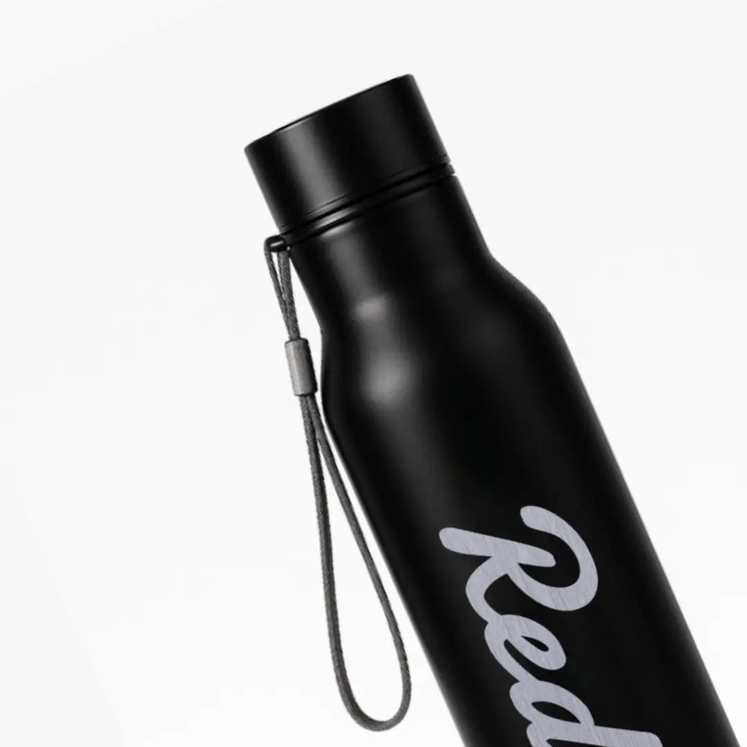 Red Word Engraved On Stainless Steel Water Bottle - Image 2