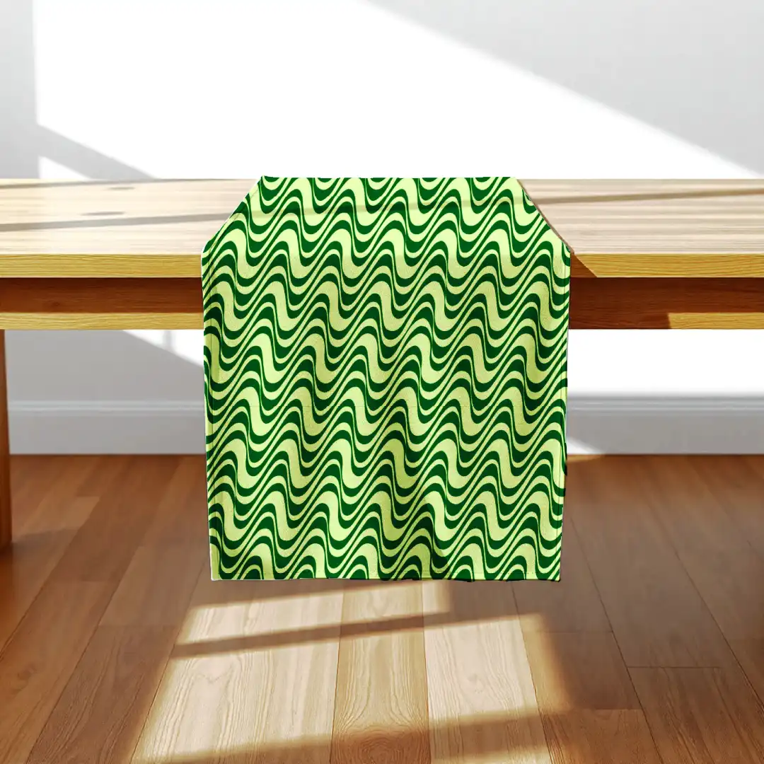 Zigzag Wavy Green Stylish Table Runner
