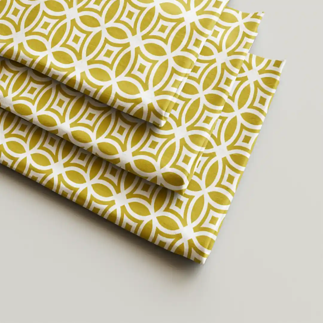 Golden White Cloth Napkin Pack Of Four - Image 2