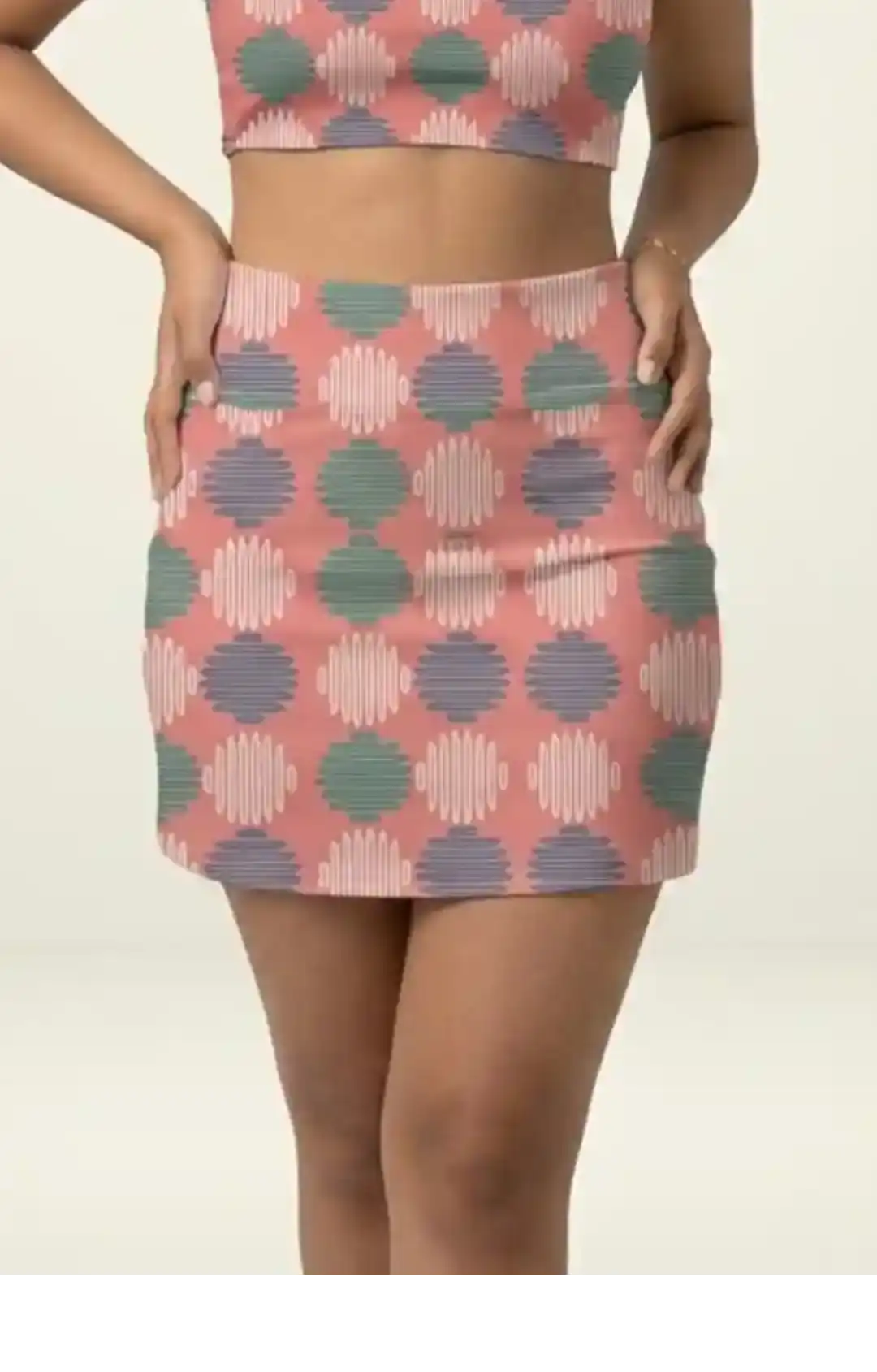 Abstract Shapes Print Mini Skirt And Tube Top Set - Image 3